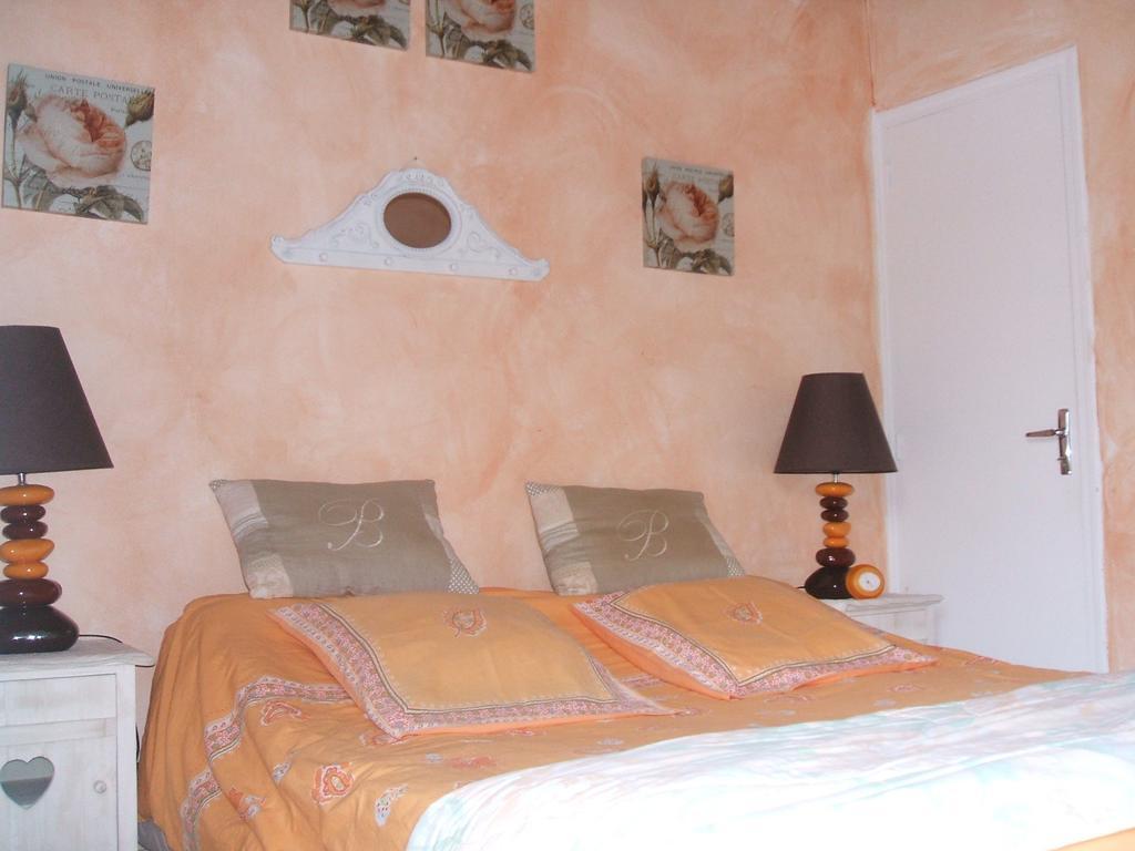 Villa Mas Des Retrouvailles Châteaurenard Zimmer foto