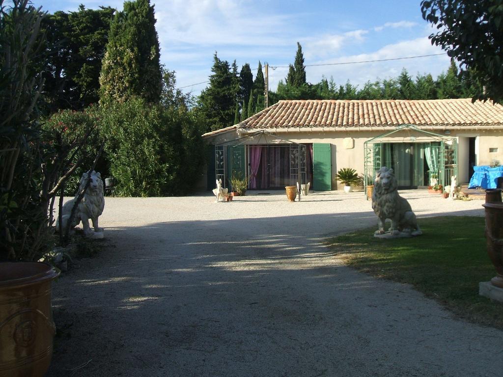 Villa Mas Des Retrouvailles Châteaurenard Exterior foto